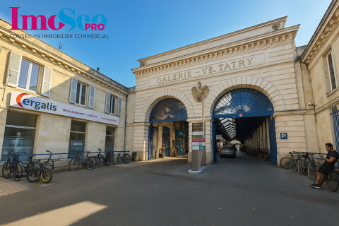Local commercial à louer BORDEAUX 6833 33000 Bordeaux