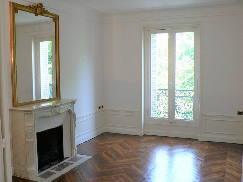 Vente Appartement VIAGER LIBRE - RARE A LA VENTE Paris 8