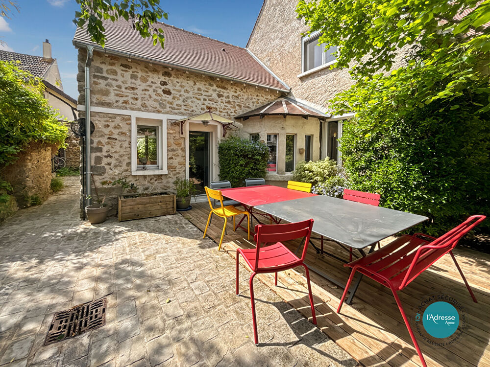 Maison 6 pièces 175 m² · à Fontenay le Vicomte · 175 m² · 500 000 €