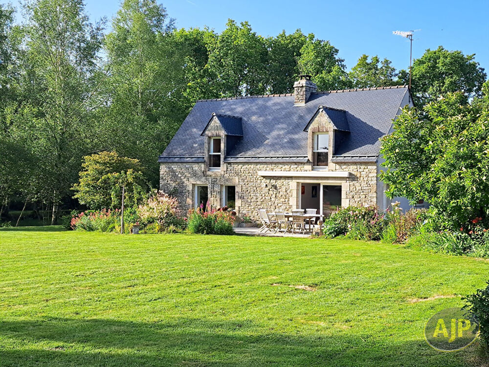Maison 5 pièces 113 m² · à Guehenno · 113 m² · 346 665 €