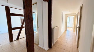  Appartement à louer 4 pièces 103 m²