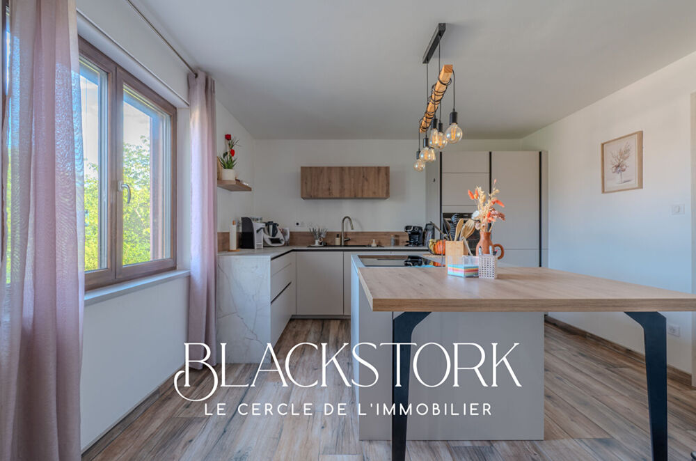Maison familiale 6 pièces - 165 m² - 4 chambres - Terrain 9,53 ares
