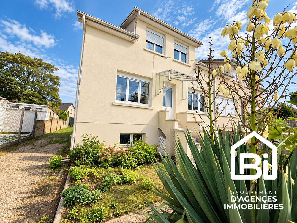 Maison Ouistreham - 5 chambres avec sous sol complet