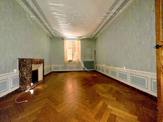  Immeuble � vendre 1623 m�