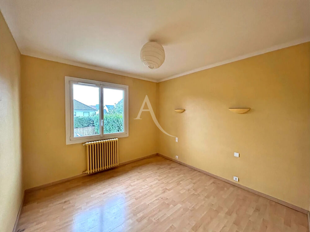 Vente Maison Maison Orvault 8 pièces 177.87 m2 avec studio indépendant et dépendance Orvault
