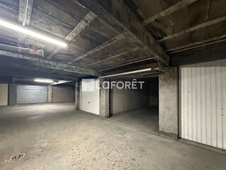 Vente Parking/Garage Garage Grenoble 13 m2 Grenoble