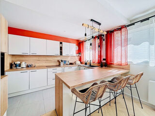  Appartement  vendre 5 pices 106 m
