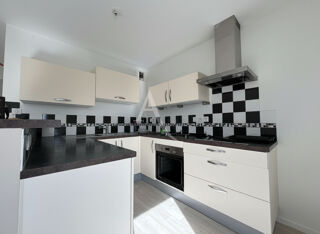  Appartement � louer 3 pi�ces 65 m�