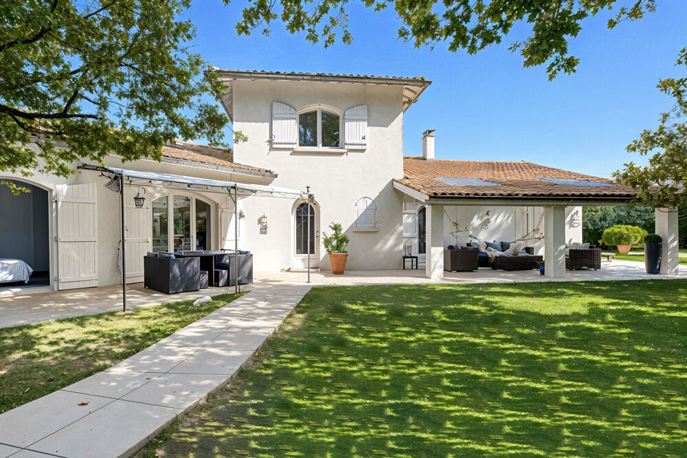 � vendre  Maison Saint-Genis-les-Olli�res (69290)