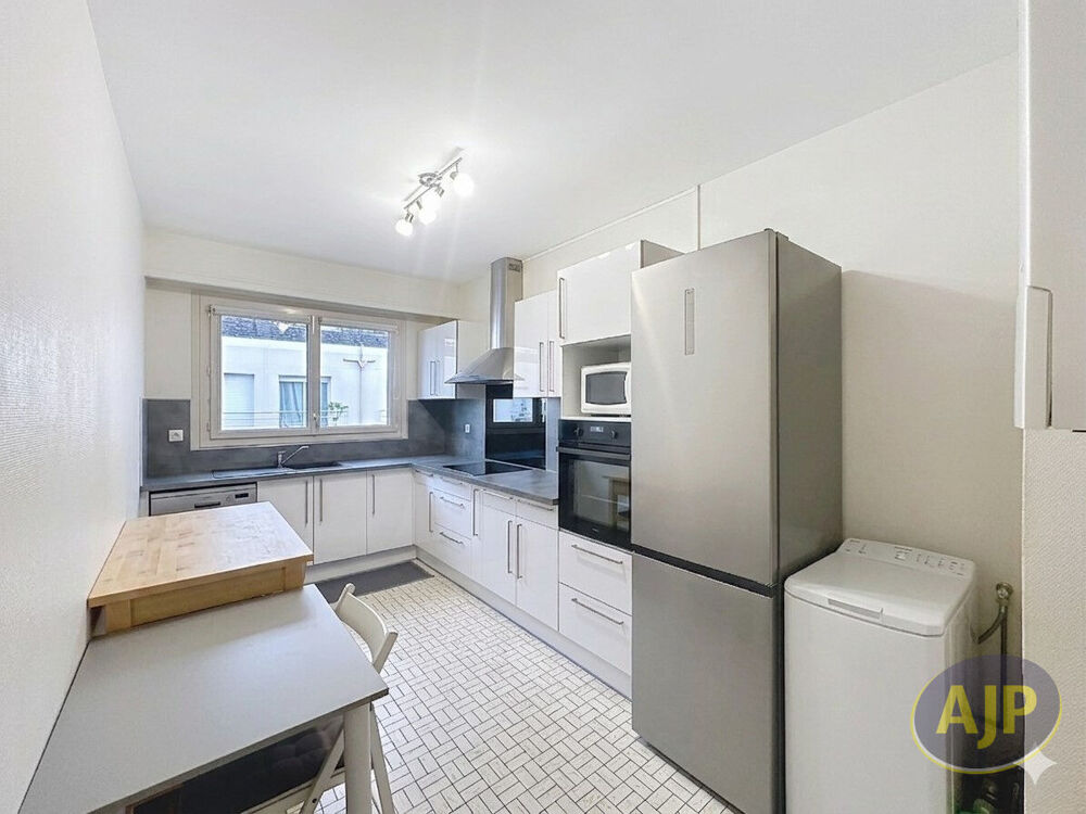 Vente Appartement NANTES PROCÉ-GRILLAUD : LE CALME ABSOLU EN DERNIER ÉTAGE Nantes