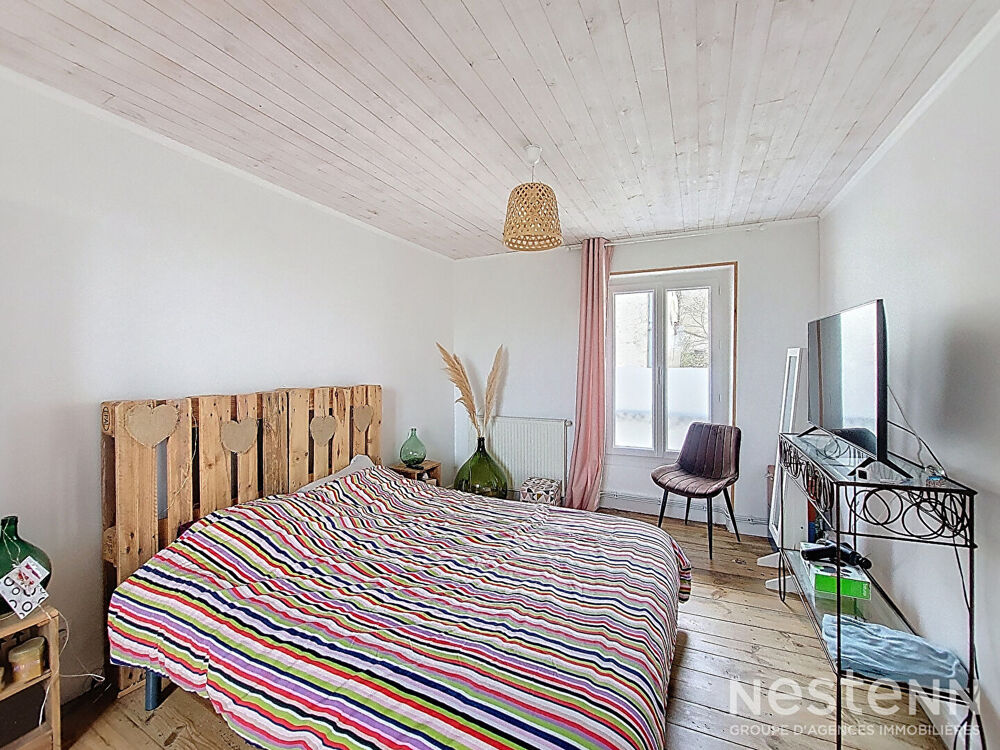 A Vendre Maison en pierre entièrement rénovée de 86 m² avec jardin et dépendances au coeur de Mézin