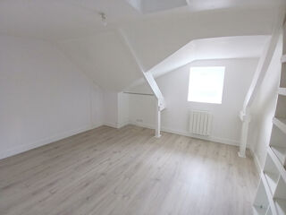  Appartement à louer 3 pièces 59 m²