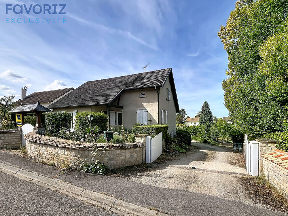 Maison Neufchâteau 6 pièces 150m²