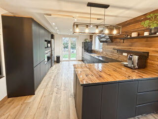  Maison � vendre 7 pi�ces 198 m�