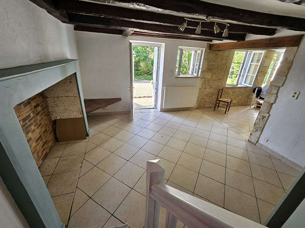 Maison en pierre rénovée à deux pas du village de Cubjac-Auvézère-Val d'Ans