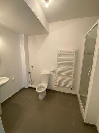  Appartement à louer 2 pièces 44 m²