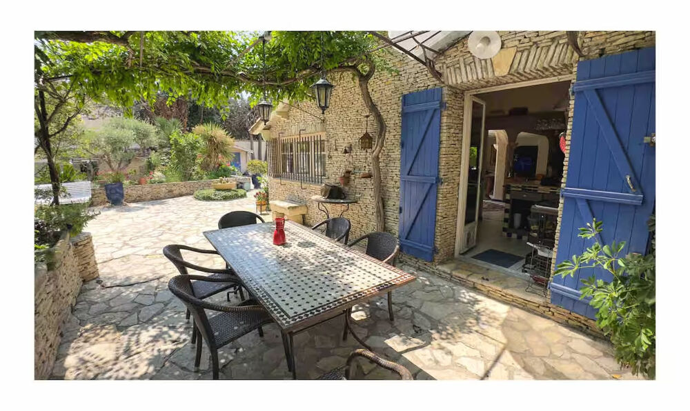 Vente Maison MAS CONTEMPORAIN EN PIERRE 5 pièce(s) 254 m2 Montpellier
