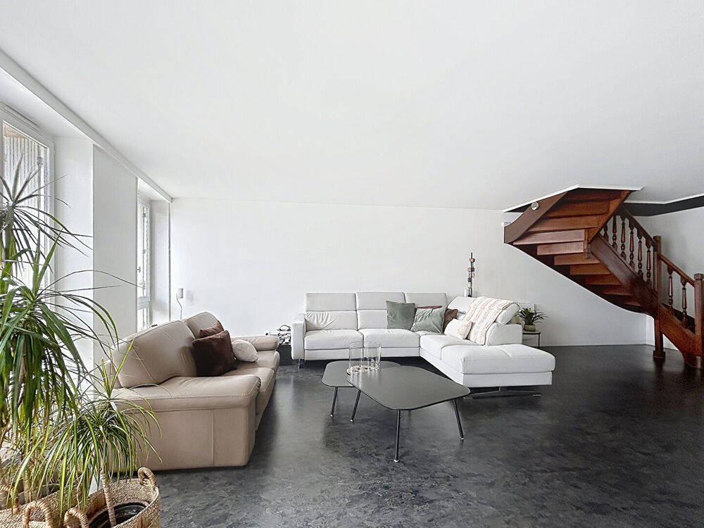 Vente Appartement EXCLUSIVITÉ NESTENN  144 M² DE PRESTIGE, DE LUMIÈRE ET DE CARACTÈRE EN CENTRE-VILLE Saint etienne