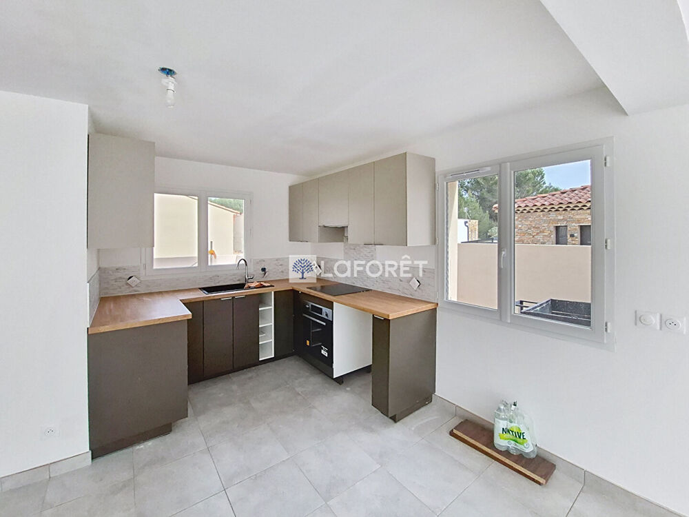Location Maison Maison Lancon Provence 4 pièce(s) 94.15 m2 Lancon provence