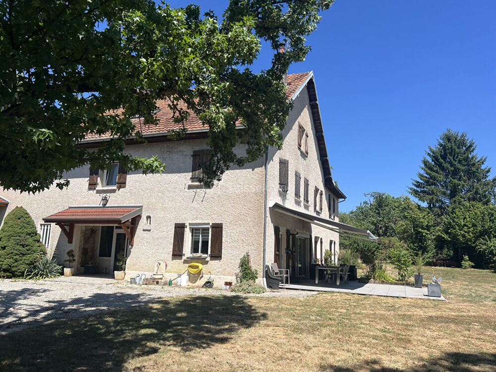 Vente Maison Ferme Devecey 8 pièce(s) 220 m2 Devecey