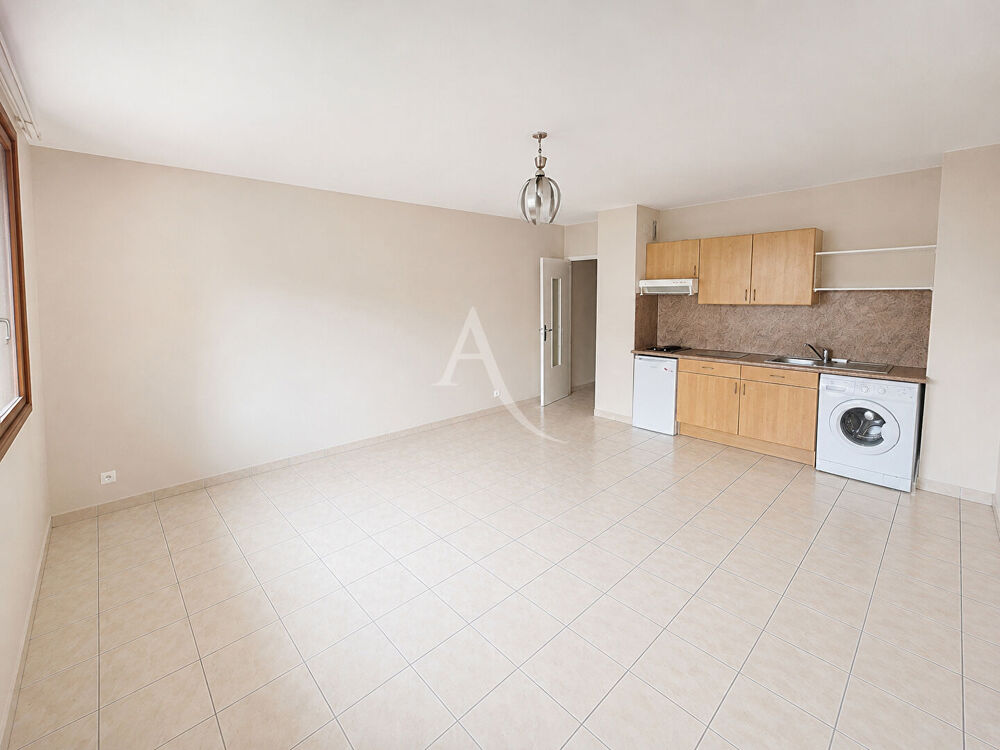 Appartement Fresnes 1 pièce(s) 33.09 m2
