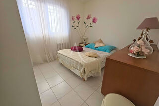  Appartement à louer 3 pièces 50 m²