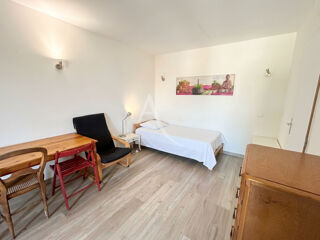  Appartement à louer 1 pièce 24 m²