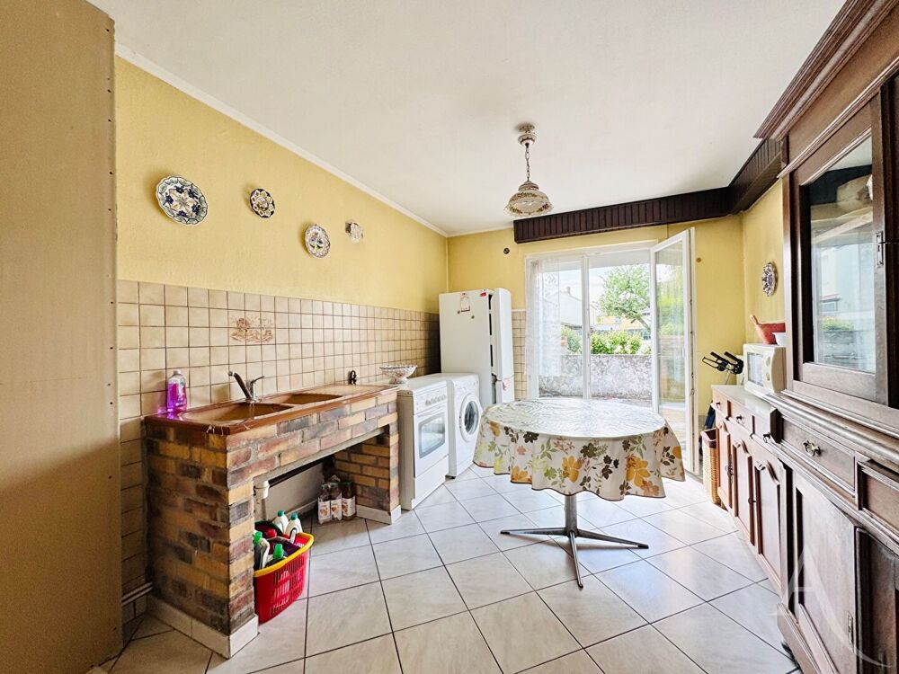 Vente Maison Maison à petit prix avec jardin, terrasse et garage / Fort potentiel Fameck