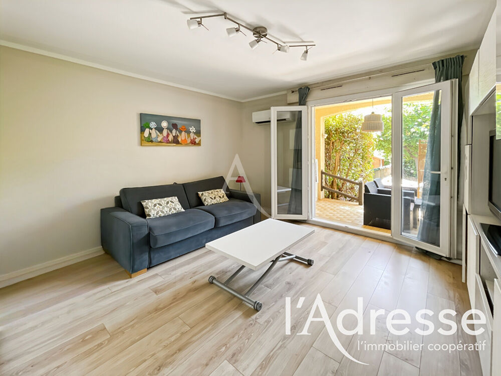 Studio Saint-Cyr-Sur-Mer en Rez-de-jardin
