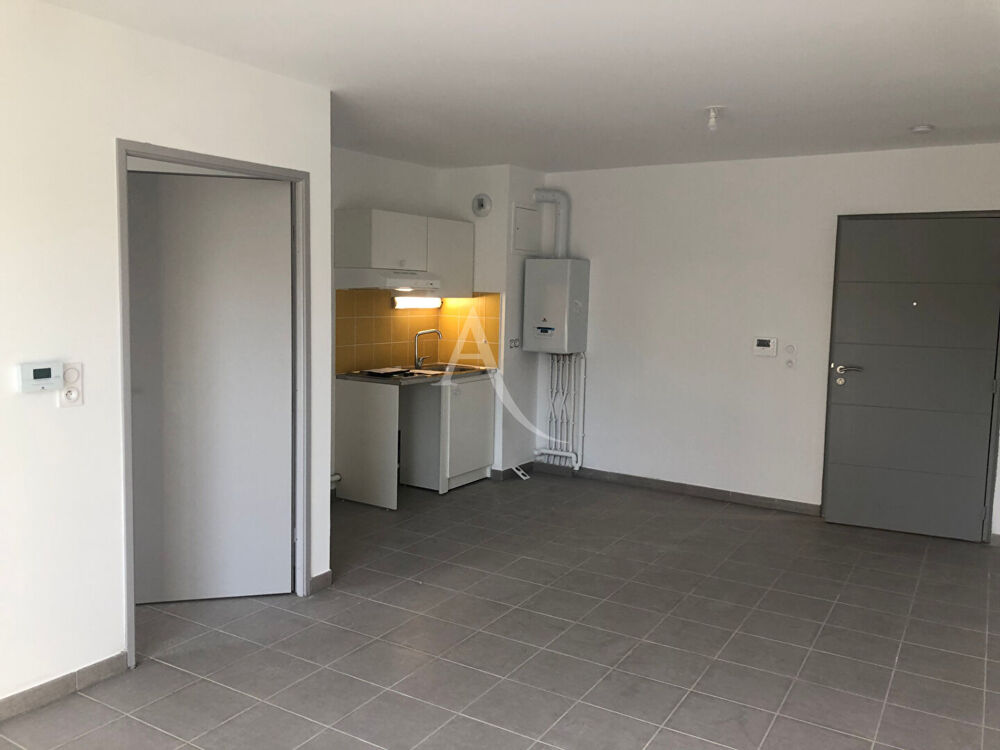 Location Appartement Appartement 2 pices route d'Arles Nimes