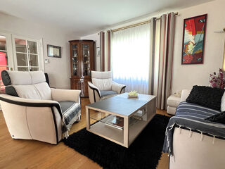 Maison � vendre 7 pi�ces 208 m�