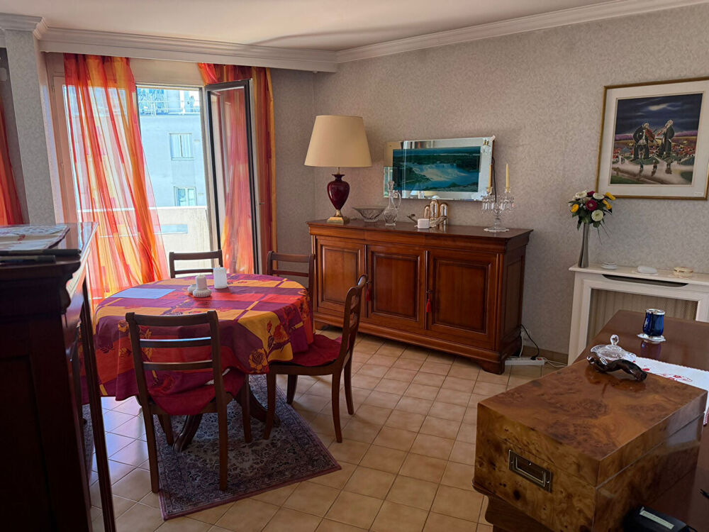 Vente Appartement Appartement 4 pièces 93 m2 balcons Le Pré Saint Gervais Le pre saint gervais