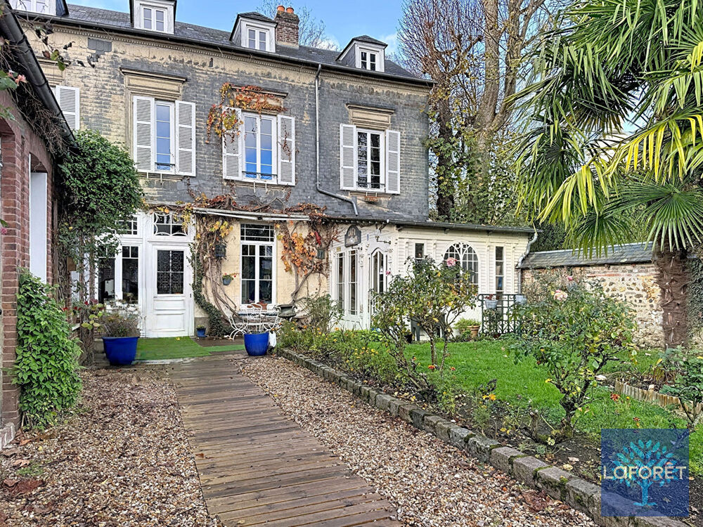 Maison de maître Bernay centre ville