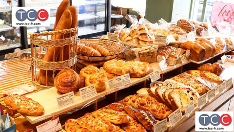   MURS commerciaux d'une BOULANGERIE moderne avec parking  sur axe circulatoire majeur entrée/sortie de PAU 