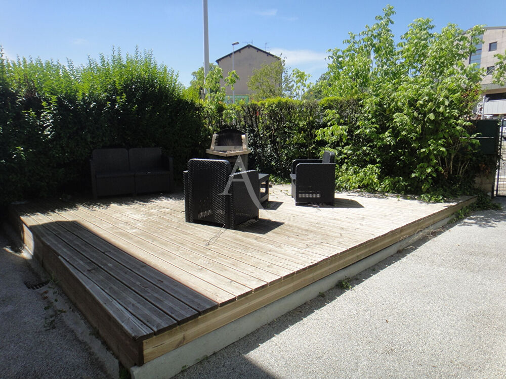 Location Appartement Bourg centre ville, T1 rénové Bourg en bresse