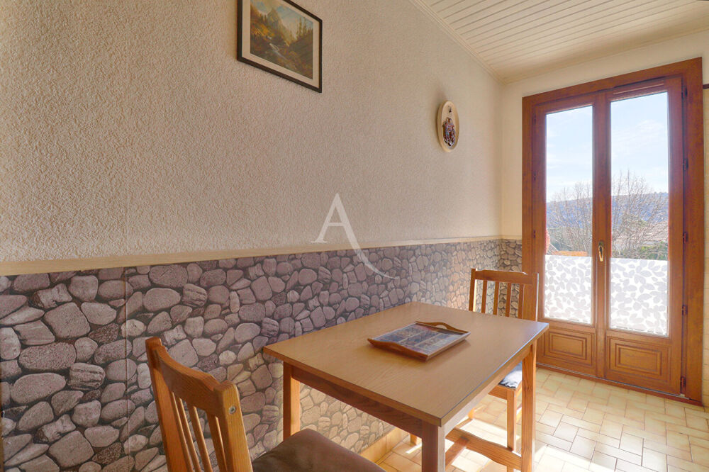 Vente Appartement APPARTEMENT TYPE2 AVEC TERRASSE PLACE DE PARKING GREOUX LES BAINS Greoux les bains