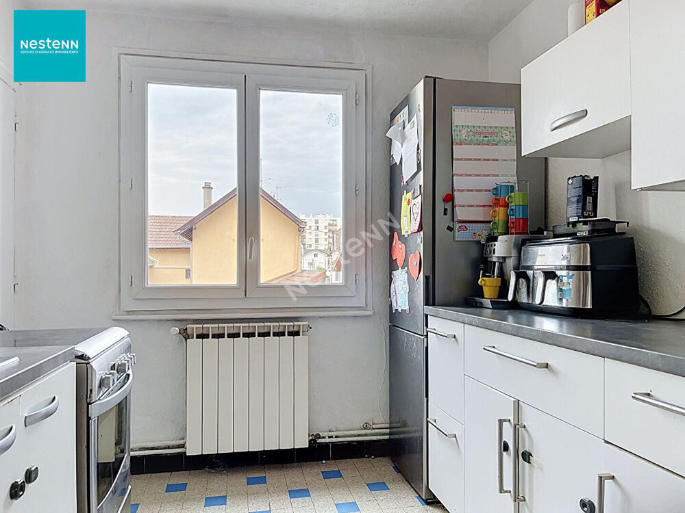 ANNECY (secteur Cran Gevrier) _ Appartement 3 pièces de 52,84 m², avec loggia, balcon et cave, à vendre