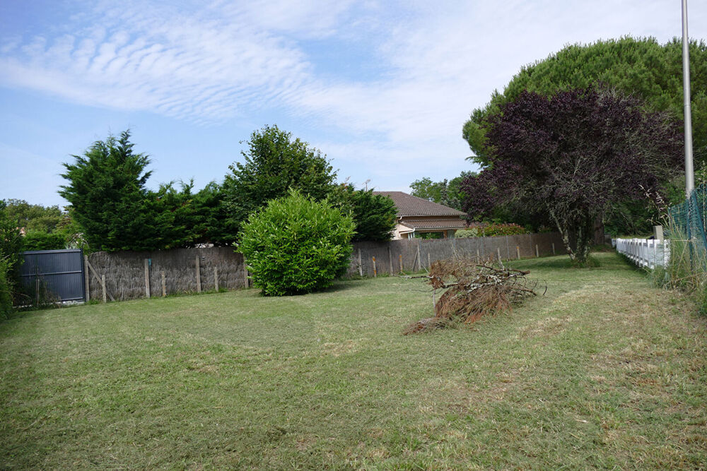 Vente Terrain A saisir terrain constructible hyper centre-ville de Médis proche commerces et école Medis
