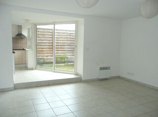  Appartement à louer 2 pièces 52 m²