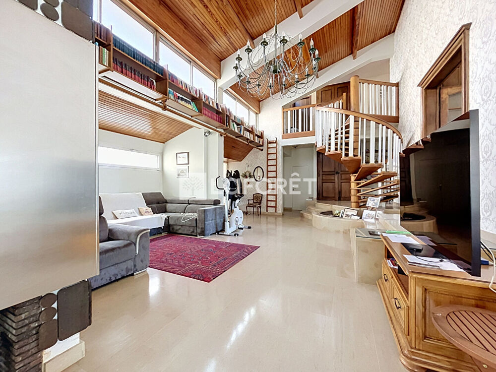 Maison familiale avec espace professionnel à Chaumont
