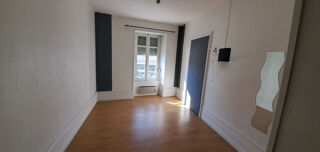  Immeuble à vendre 10 pièces 245 m²