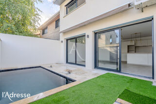  Maison 4 pi�ces 110 m� Le bouscat