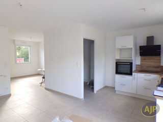  Maison à louer 4 pièces 75 m²