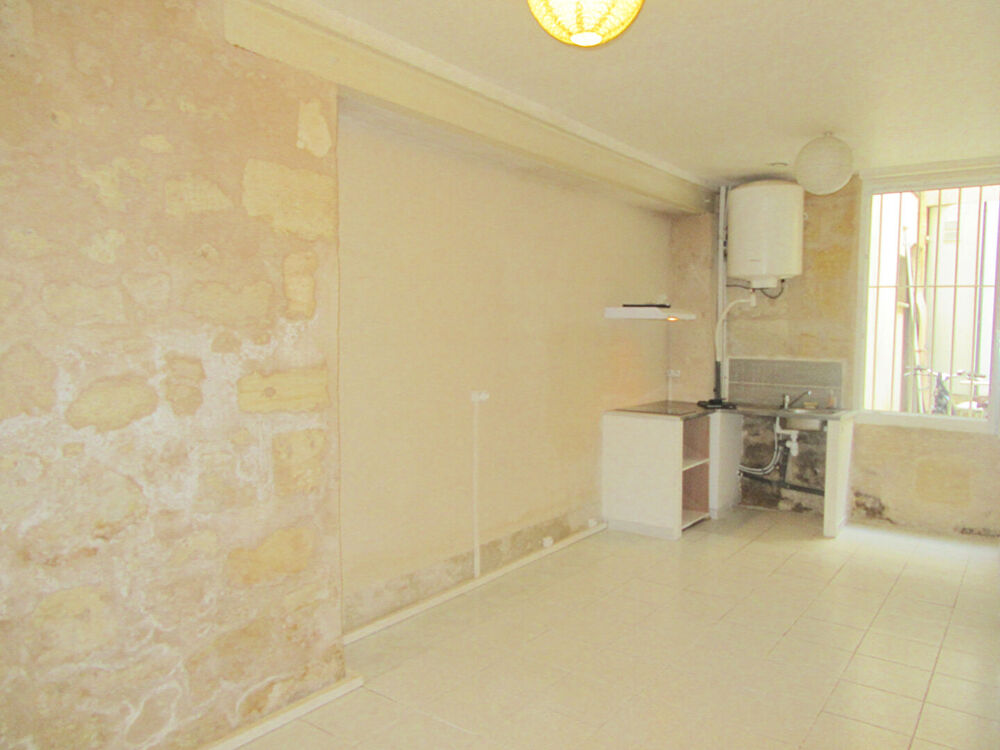 Vente Appartement A VENDRE APPARTEMENT DE TYPE 2 LOUE - SECTEUR BORDEAUX VICTOIRE / CAPUCINS Bordeaux