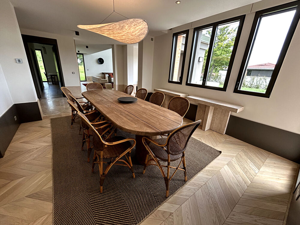 � vendre  Villa Magny-le-Hongre (77700)