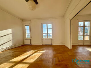  Appartement � louer 4 pi�ces 110 m�