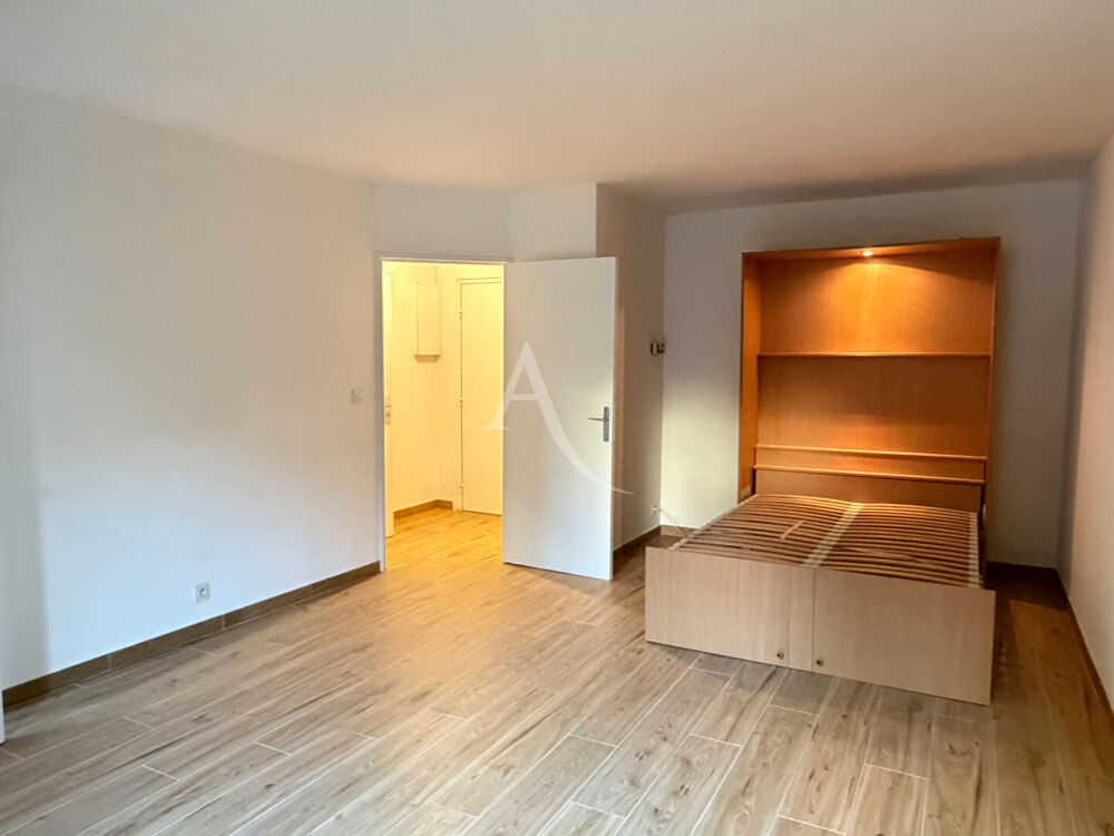 Location Appartement Appartement Bussy Saint Georges 1 pièce(s) 35.06 m2 + parking Bussy saint georges