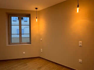  Immeuble � vendre 5 pi�ces 105 m�