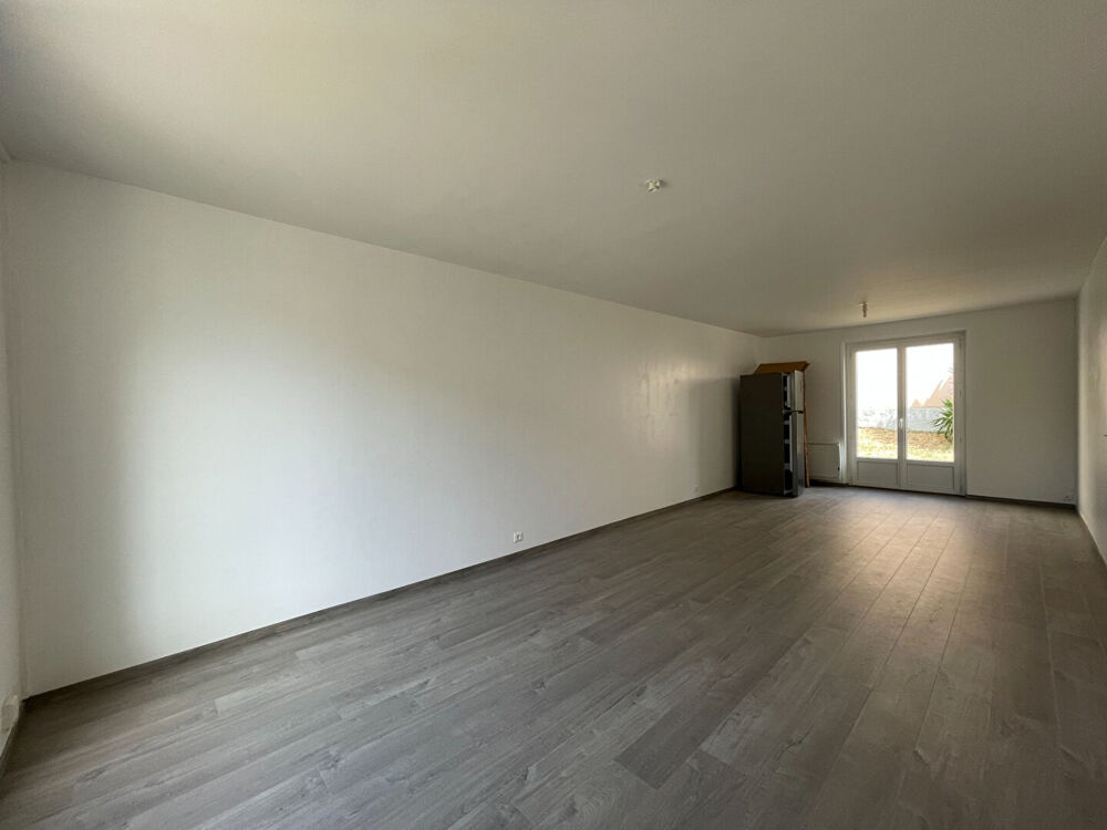 Location Maison Maison Chartres 5 pièce(s) 110.23 m2 Chartres