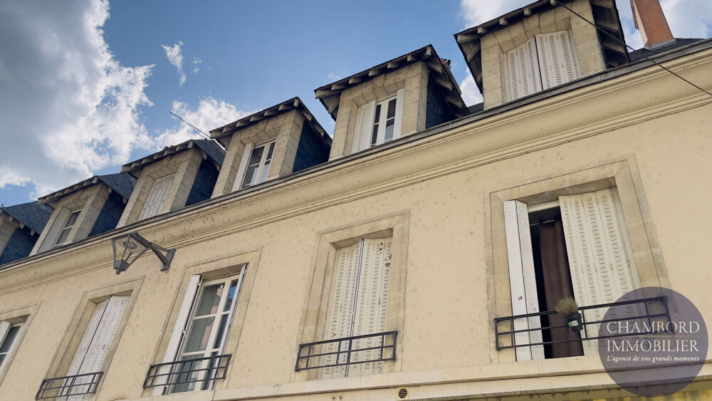 Maison 10 pièces 378 m² · à Blois · 378 m² · 760 000 €